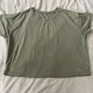Lululemon heathered green cates tee